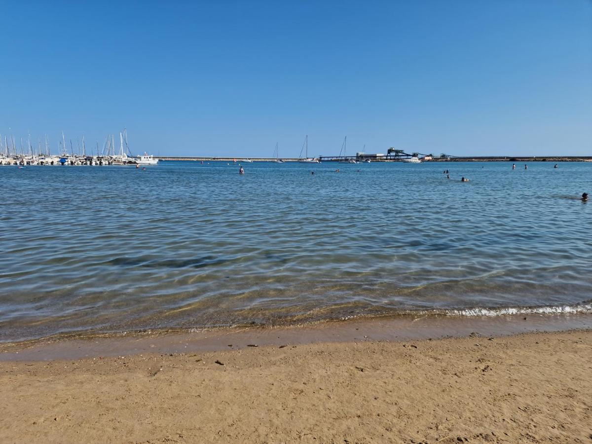 Apartament Carmen Torrevieja Extérieur photo