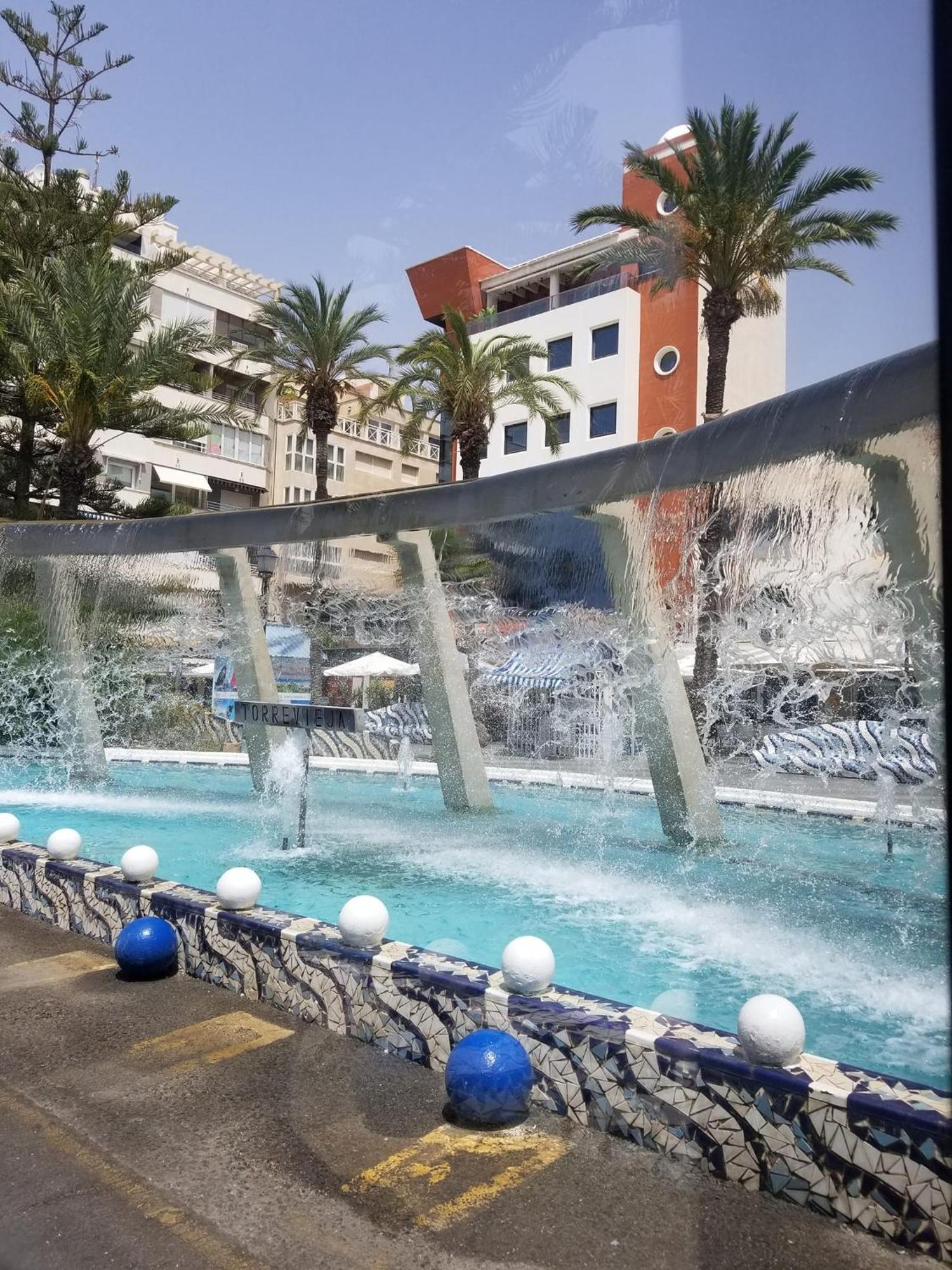 Apartament Carmen Torrevieja Extérieur photo